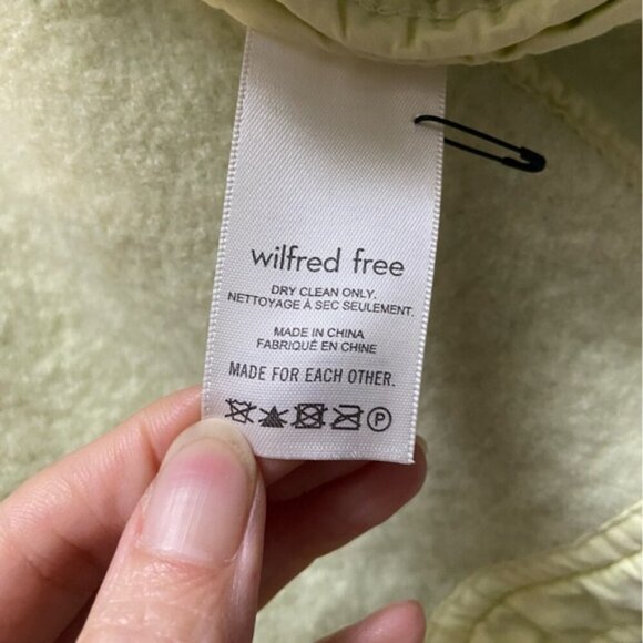 Wilfred Aritzia cropped short Ganna merino wool 3/4 sleevese button jacket Sz S - Picture 5 of 11